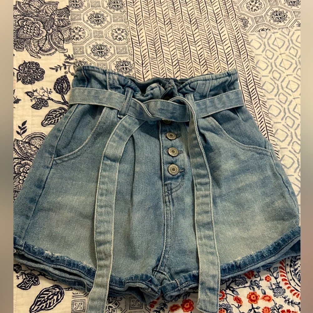 Tie up belt Jean shorts